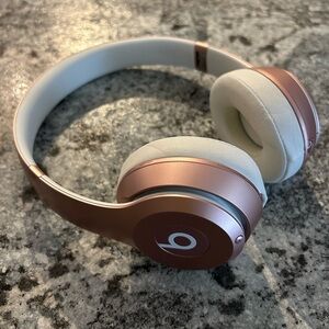 Wireless beats